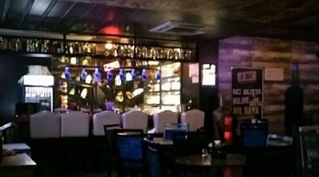 district 9 lounge a perfect corporate party place