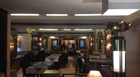 dress circle bar a perfect corporate party place