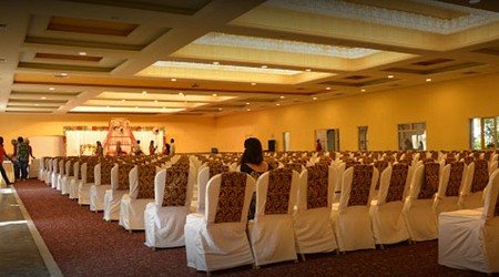exclusive party packages of Dreamland Gardens