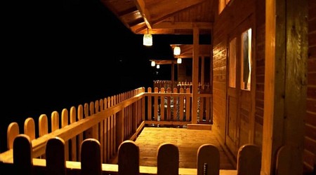 exclusive party packages of Farmhouse 135