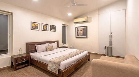 exclusive party packages of Farmhouse 7845