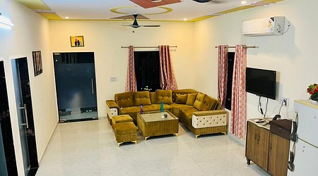 exclusive party packages of Farmhouse 9073