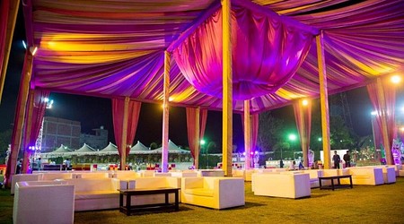 exclusive party packages of Frolic Farm