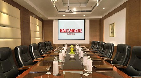 exclusive party packages of Hotel Haut Monde