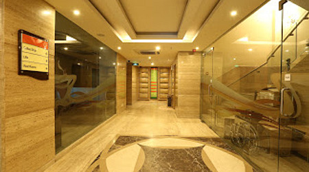 exclusive party packages of Hotel Metropolis