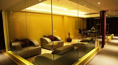 exclusive party packages of Purple Leaf Hotel