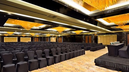 Radisson Blu | Banquet Halls in Kaushambi, Ghaziabad