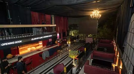 exclusive party packages of The Luxe Season 1