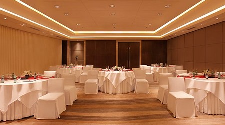 exclusive party packages of Trident Hotel BKC