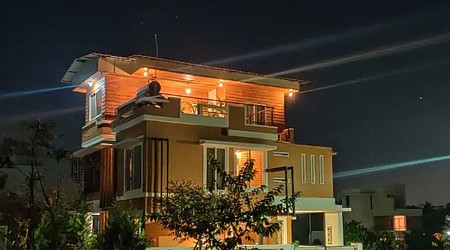 House 2671 MU | Villas in Andheri East, Mumbai