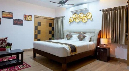 exclusive party packages of Villa 1300 BA 
