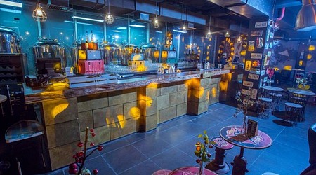 exclusive party packages of World Art Dining Banquet