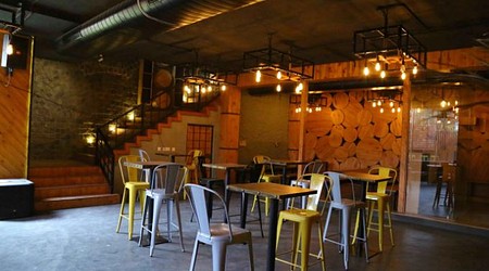 headquarters a perfect corporate party place