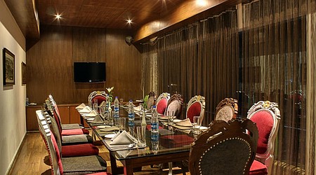 Interior Decor of Boardroom - La Marvella