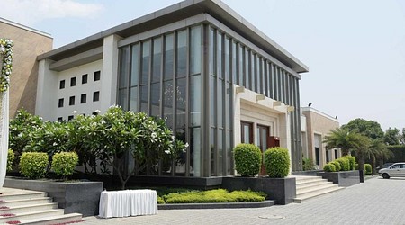 Calista Resort | Wedding Lawns in Kapashera, Delhi