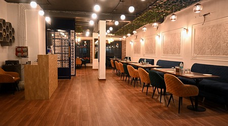 Interior Decor of Kake Di Hatti