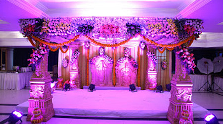 Interior Decor of The Taj Tri Star