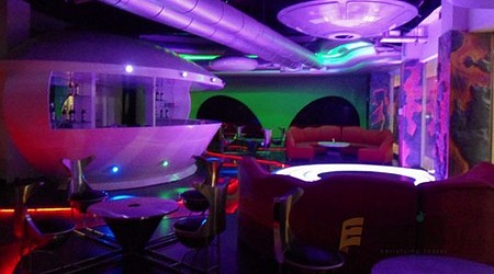 9 Mars Lounge | Restaurant in Indirapuram, Ghaziabad