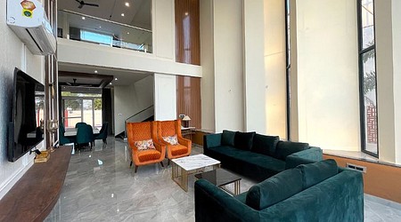 Interior of Farmhouse 7854 Dwarka