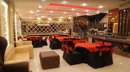Interior of Hotel Sunshine Inn Kaushambi