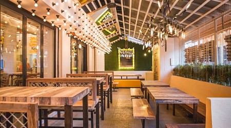 Light House Cafe | Restaurant in Worli, Mumbai