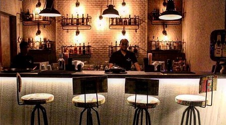 Live By Night | Restaurant in Andheri Lokhandwala, Mumbai