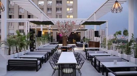 Interior of On Air Bar & Kitchen sec-81