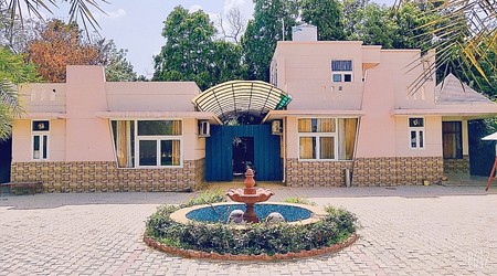 Resort Inn | Wedding Lawns in Badshahpur, Gurgaon