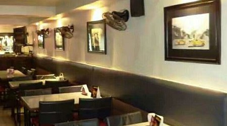 Super Pub | Restaurant in New Market, Kolkata