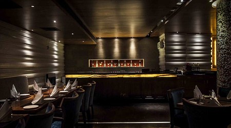 Interior of Sura Vie Punjabi Bagh