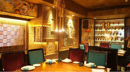 Tanatan | Restaurant in Juhu, Mumbai