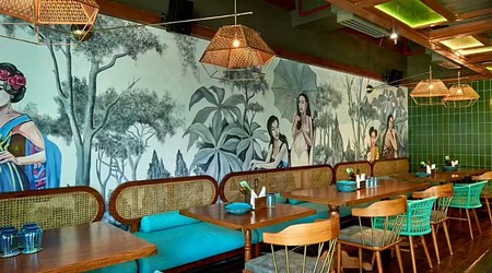 Interior of Viet : Nom DLF Cyber City