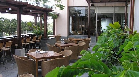 liquid - hyatt bangalore mg road a perfect corporate party place
