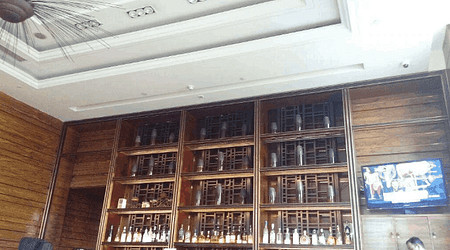 Lobby Lounge - Crowne Plaza a perfect corporate party place