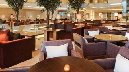 lobby lounge a perfect corporate party place