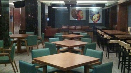 malt and co. a perfect corporate party place