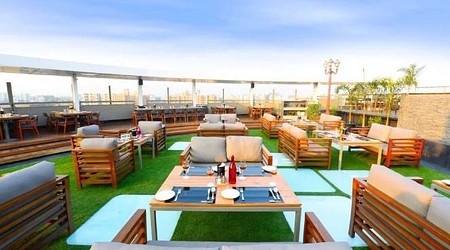 marine drive a perfect corporate party place