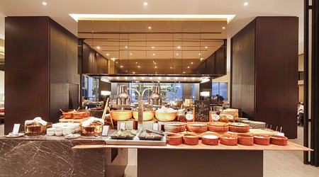 Neo Kitchen - Hilton Embassy a perfect corporate party place