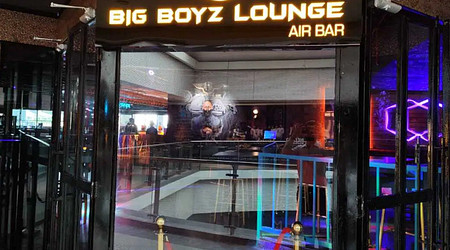 Outdoor Sitting Arrangement at Big Boyz Lounge