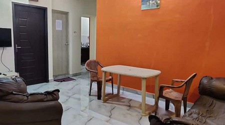 Outdoor Sitting Arrangement at House 5779