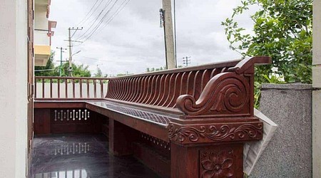 Outdoor Sitting Arrangement at Villa 6002 BA