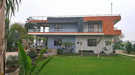 Farmhouse 2027 | Farmhouse in Manesar, Gurgaon