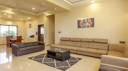Parties Pictures of Farmhouse 7135