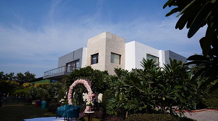 Farmhouse 9988 | Farmhouse in Chattarpur, Delhi