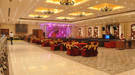 Parties Pictures of Green Lounge North