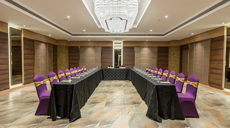 Parties Pictures of Seasons Banquets Akurdi