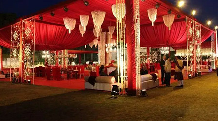 Parties Pictures of The Grand Aurra