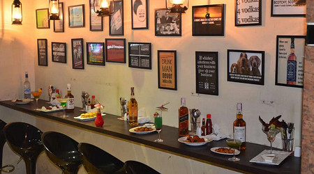 reunion bar and kitchen a perfect corporate party place
