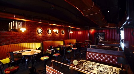 road house cafe bar a perfect corporate party place