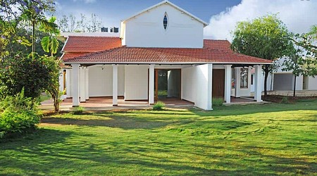 Rooftop Ambience Farmhouse 9485 BA